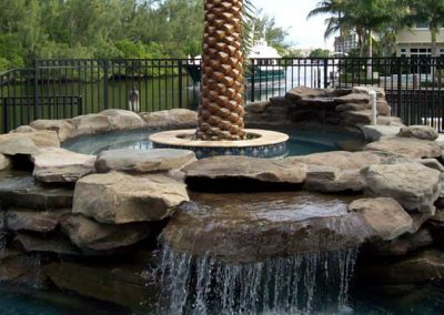 swimming pool water features